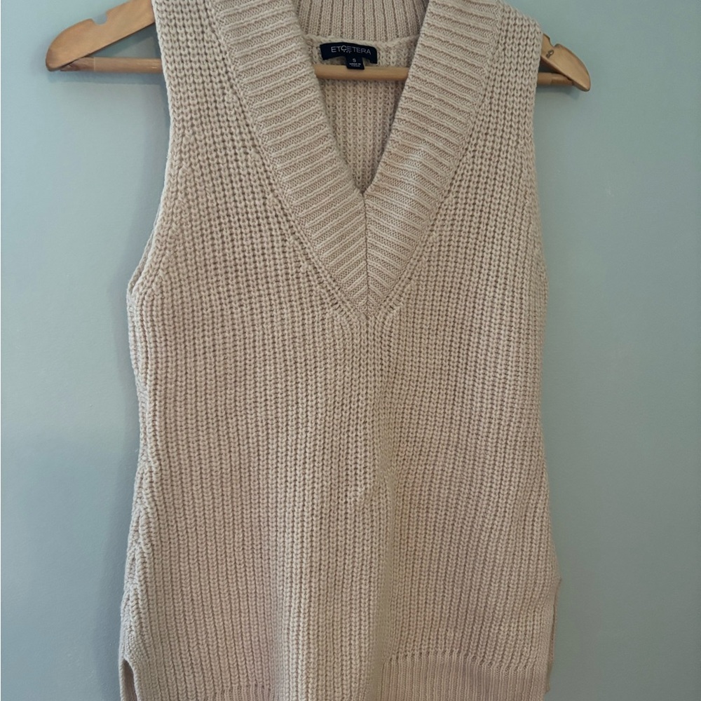 Etcetera Beige Sleeveless Sweater Vest. 100% wool